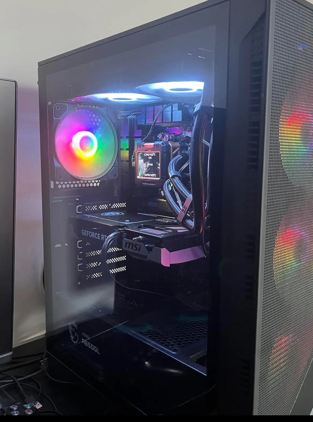 PC Gamer Titan - RTX 5060 FPS Factory