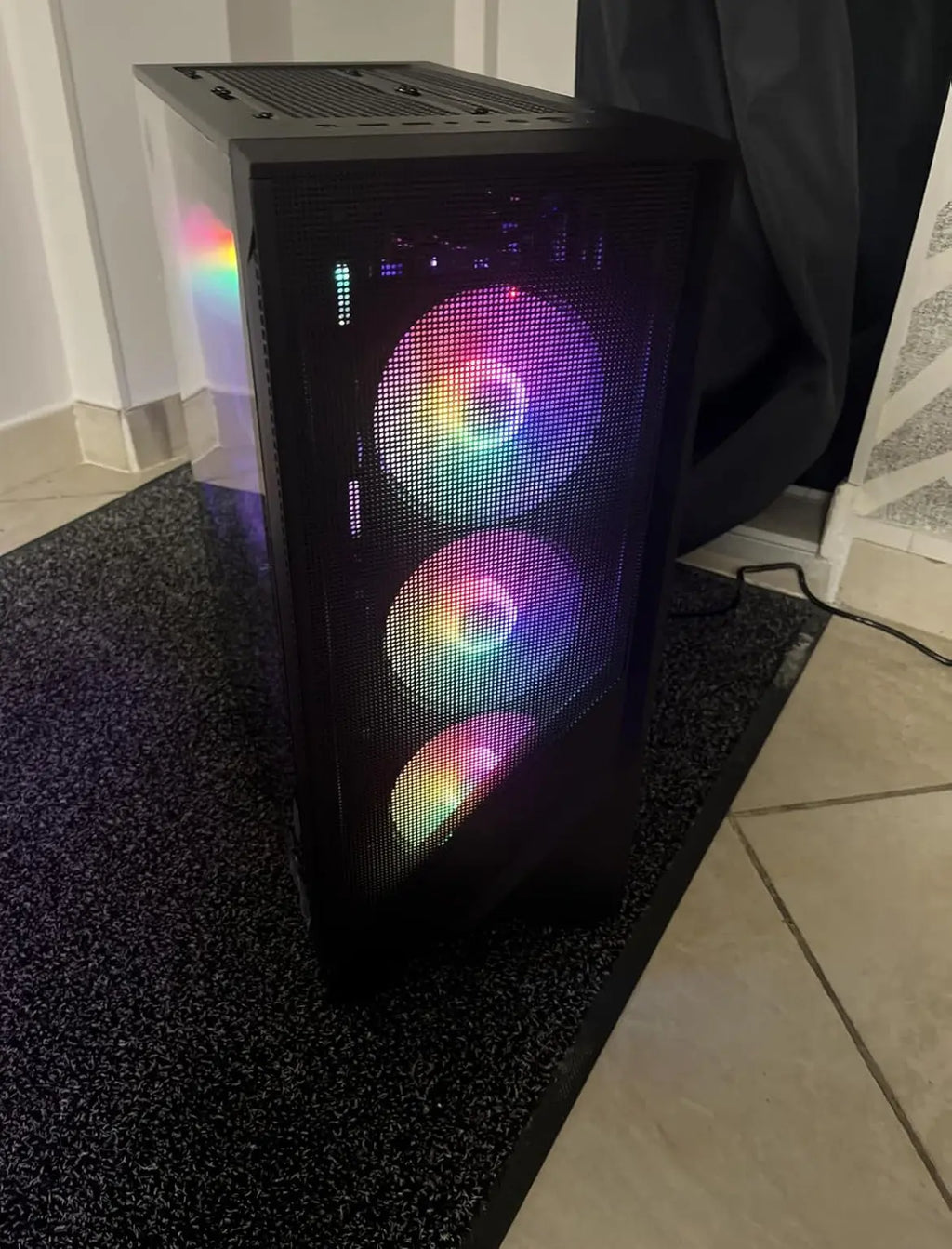 PC Gamer Titan - RTX 5060 FPS Factory