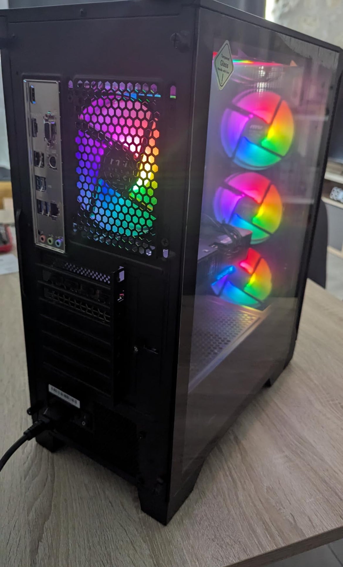 PC Gamer Titan - RTX 5060 FPS Factory