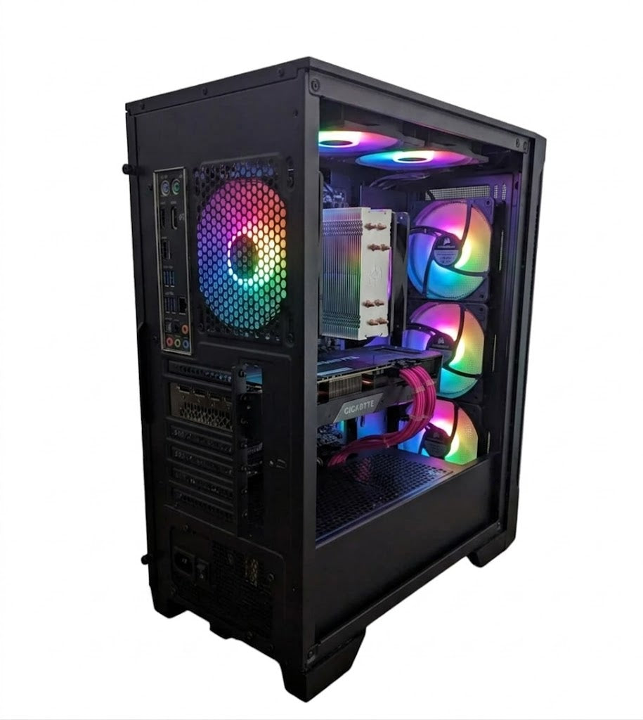 PC Gamer Titan - RTX 5060 FPS Factory